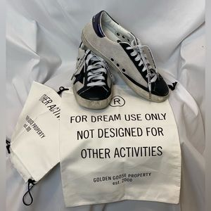 Men’s Golden Goose star sneaker with special edition laces Size 43